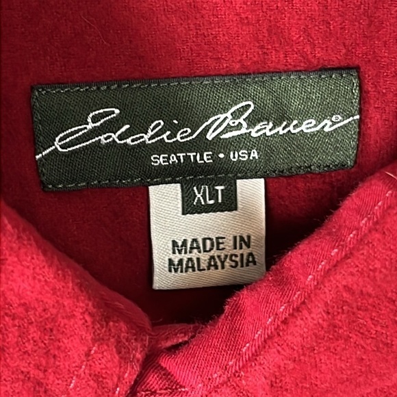Eddie Bauer Cotton Flannel Button Down Shirt in Solid Red - Picture 5 of 12